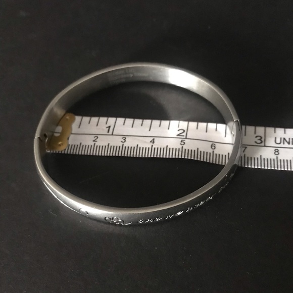 Engraved Bracelet - Picture 4 of 4
